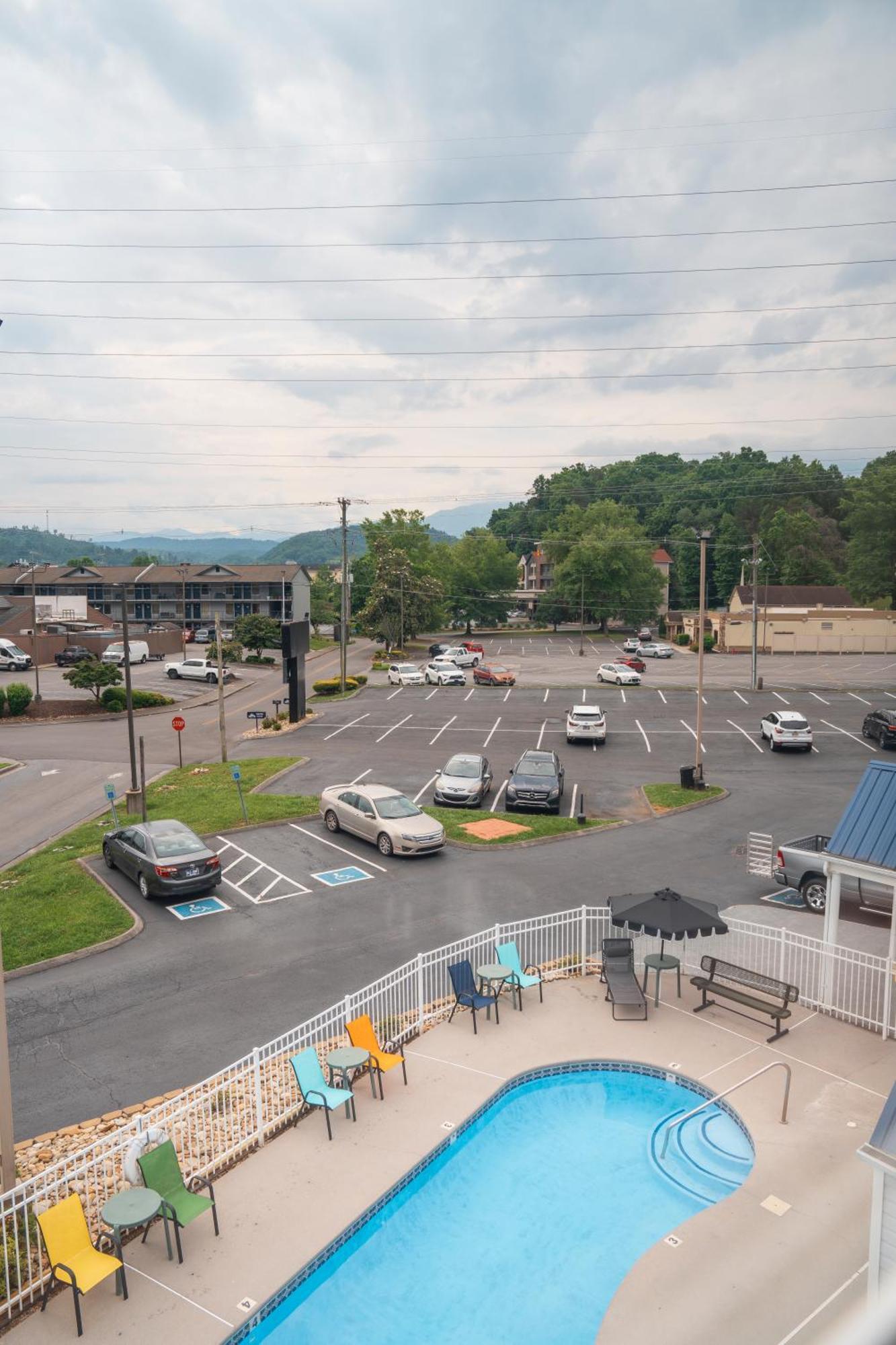 Guest Inn Pigeon Forge Εξωτερικό φωτογραφία