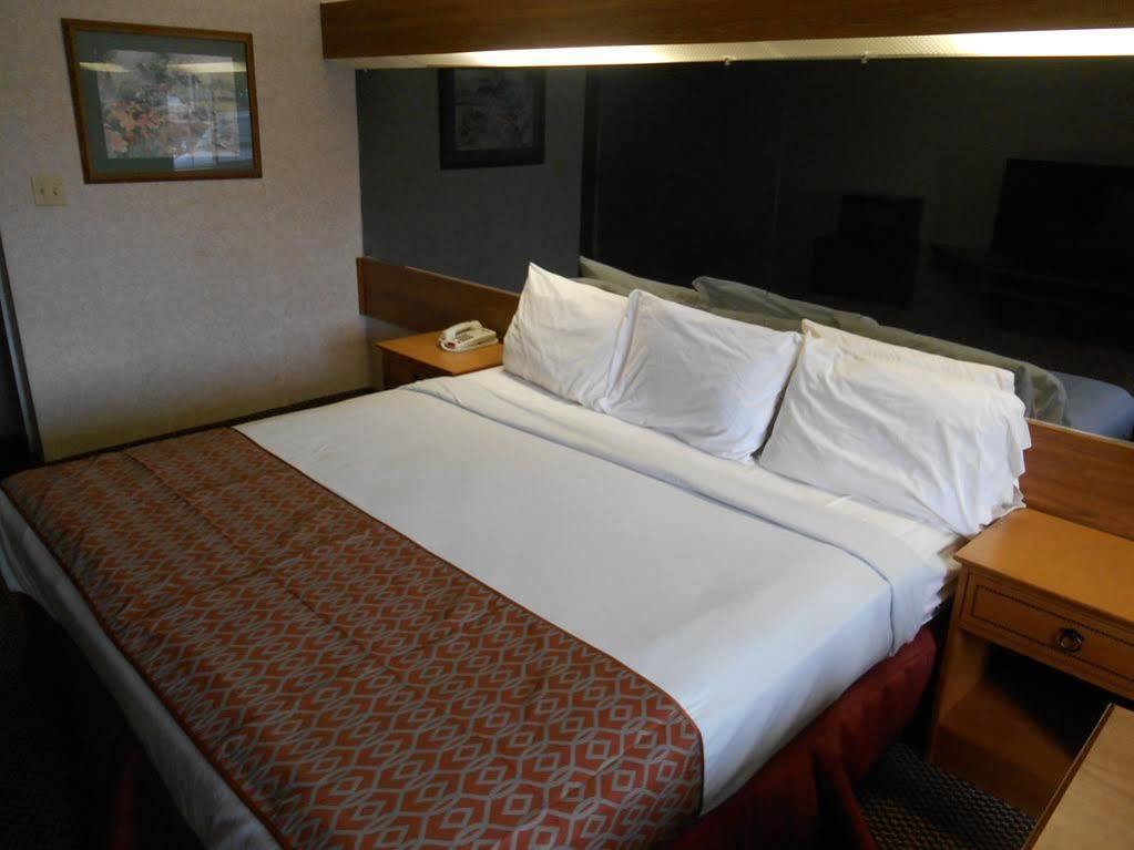 Guest Inn Pigeon Forge Εξωτερικό φωτογραφία